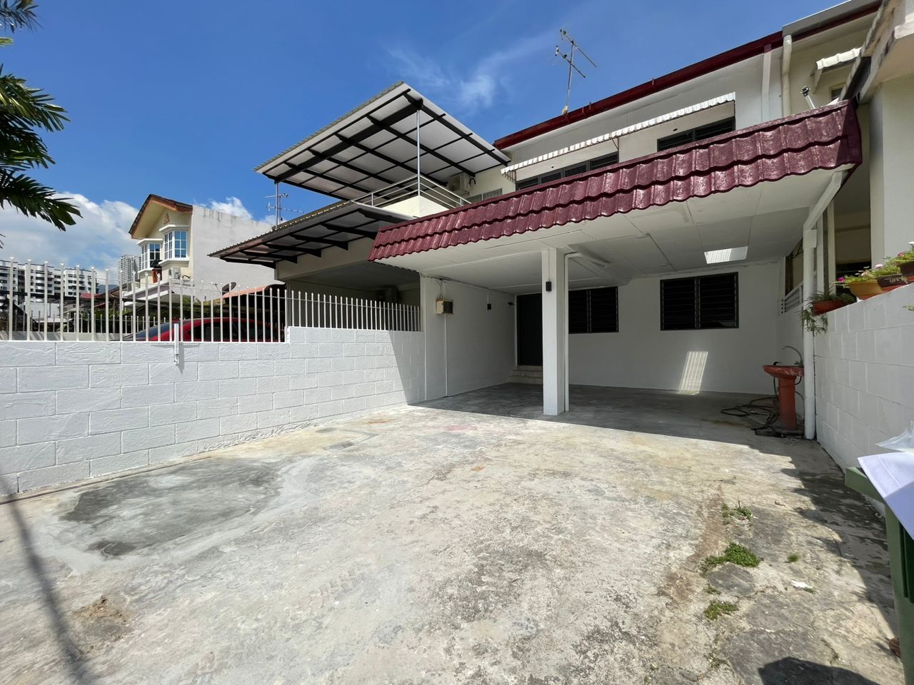 Greenlane 2 Storey T ...