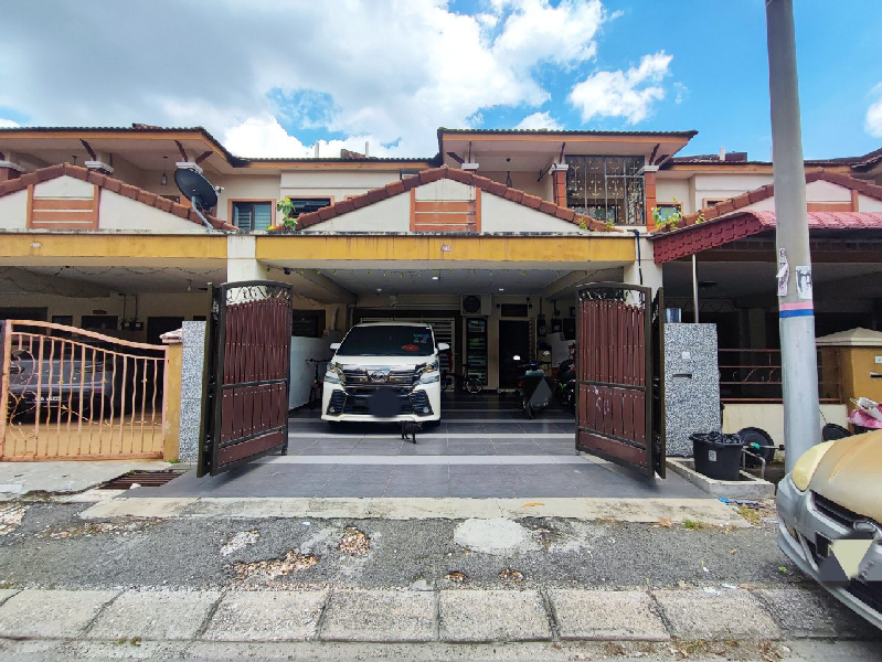 Rumah Teres 2 tingkat untuk Dijual Di Halaman Meru Impian, Bandar Meru Raya, Ipoh Perak - photo 1