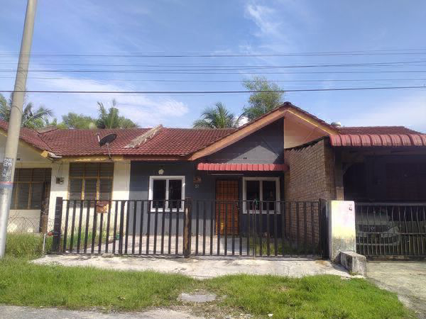 Rumah Teres Untuk Dijual Di Rpt Taman Anggerik Fasa lll, Bemban