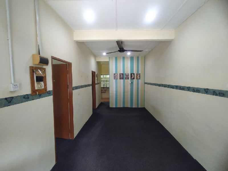 Rumah Teres Untuk Dijual Di Rpt Taman Anggerik Fasa lll, Bemban - photo 4