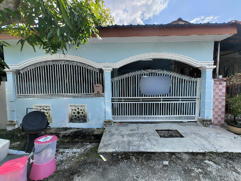 [Facing Open] Teres Setingkat utk Dijual Taman Sri Manggis Teluk Intan