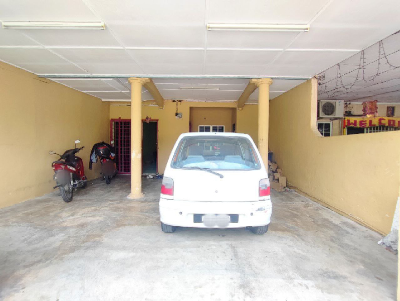 Rumah Teres Setingkat Untuk Dijual di Taman Permai Jaya Sungkai - photo 2