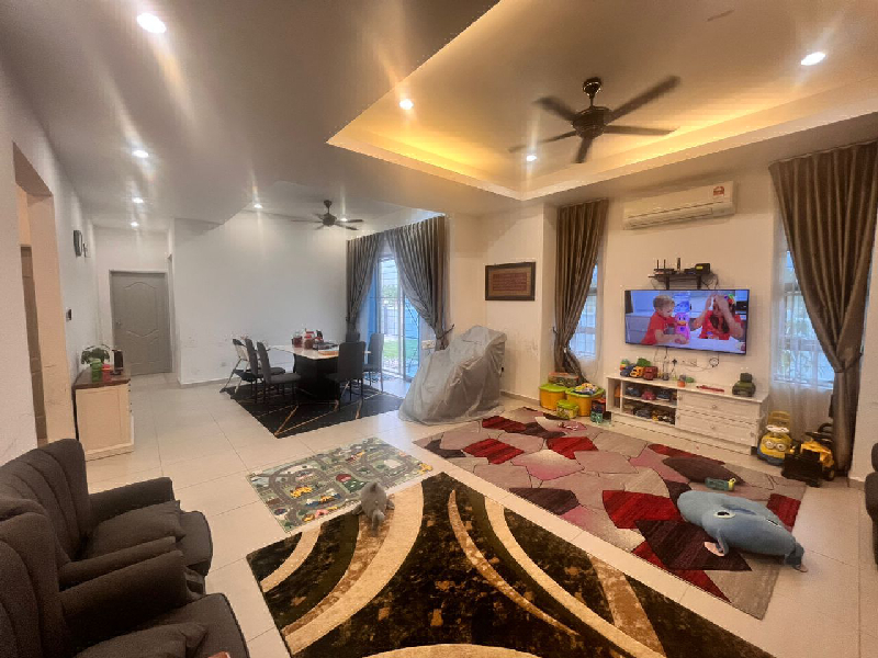 Desa Lahat Corner Single Storey Bungalow For Sale - photo 2