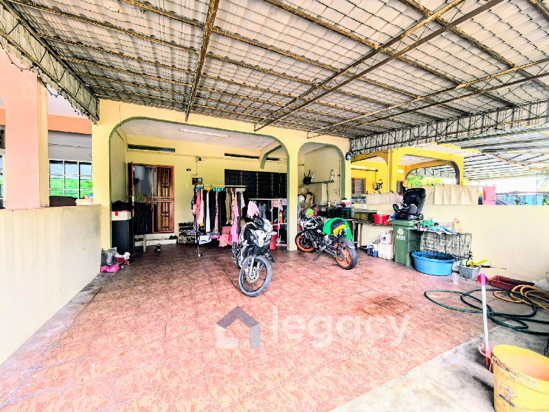 Rumah Teres Dua (2) Tingkat Untuk Dijual Di Taman Tasek Damai Ipoh Perak - photo 2