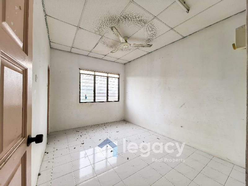 Rumah Teres 2 Tingkat Desa Manjung Raya Venice Intan Manjung Perak - photo 8