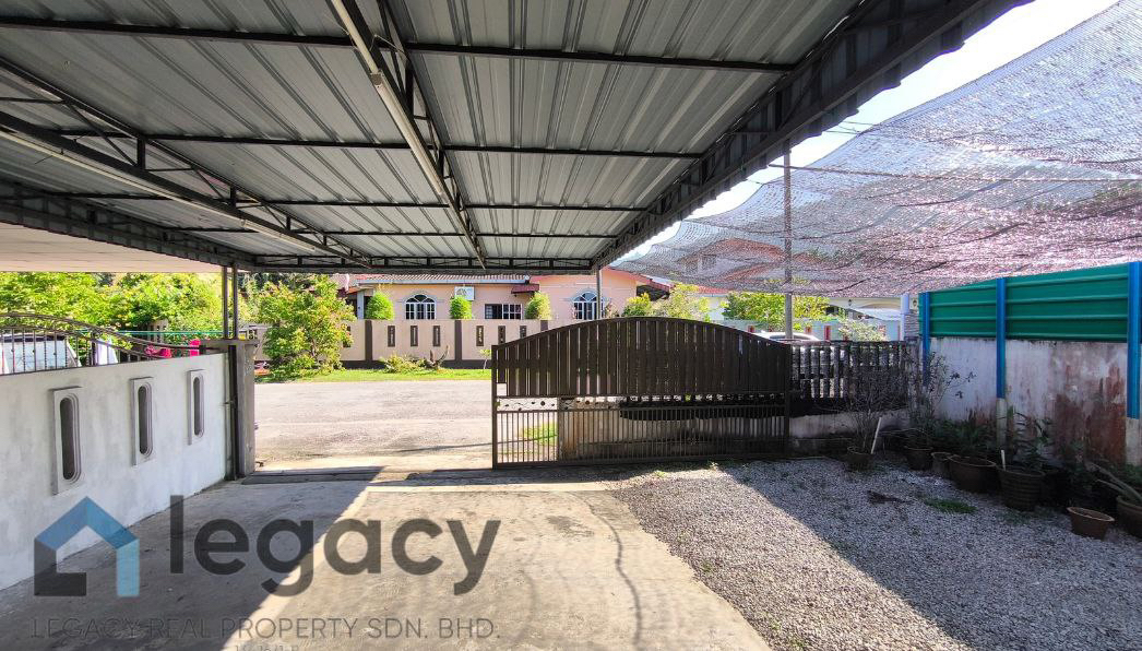 [For Sale] Rumah Semi-D Setingkat Di Taman Kamunting Perdana, Kamunting Taiping. - photo 4