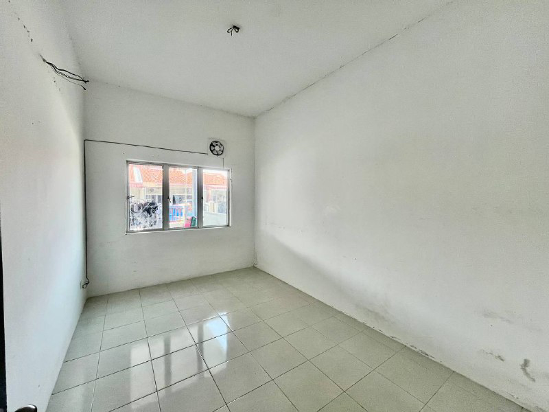 Rumah Teres Setingkat Untuk Dijual Di Taman Dipang Permai Kampar - photo 10