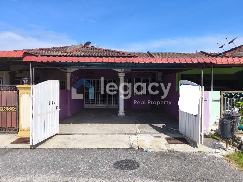 Rumah Setingkat Di Taman Fasa 2J,Seri Manjung. - photo 2