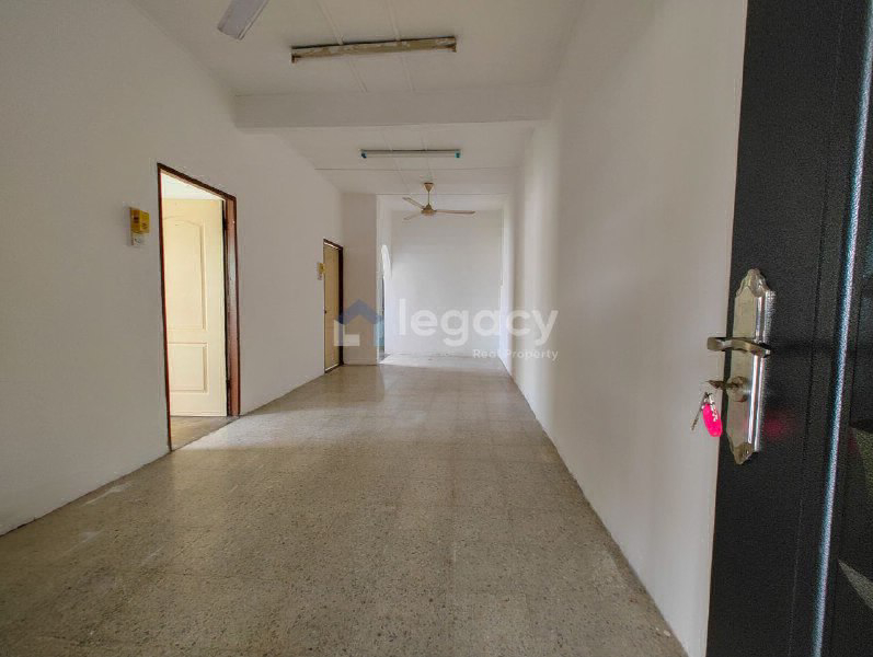 For Sale CORNER Lot Unit Taman Seri Mawar Manjung - photo 8