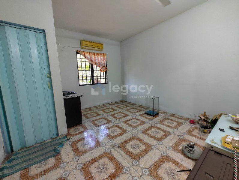 For SaleBanglo Setingkat Changkat Desa Batu Gajah - photo 11