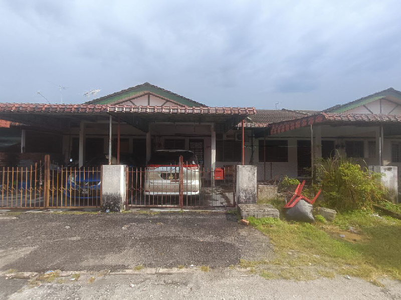 Rumah Teres Setingkat Untuk Dijual Di Taman Seri Megah, St 18