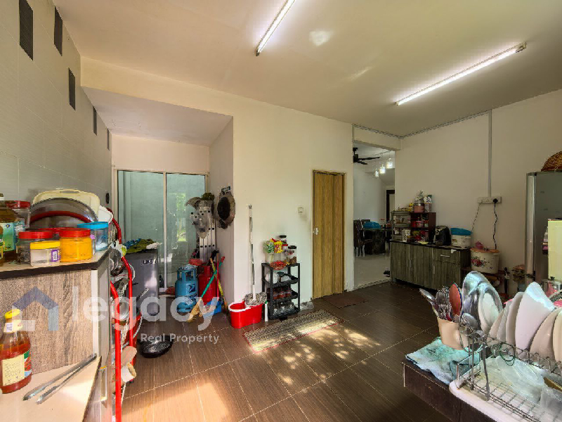 Rumah Corner Lot Semi-D Cluster 2 Tingkat untuk Dijual  Peluang Emas untuk Dimiliki! - photo 13