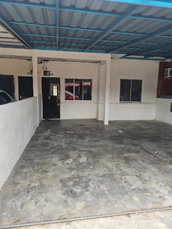 Rumah Kos Rendah Untuk DIjual Di Sri Iskandar - photo 1