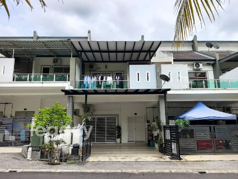 Rumah Teres 2 Tingkat Renovated Untuk Dijual Di Behrang 2020, Perak