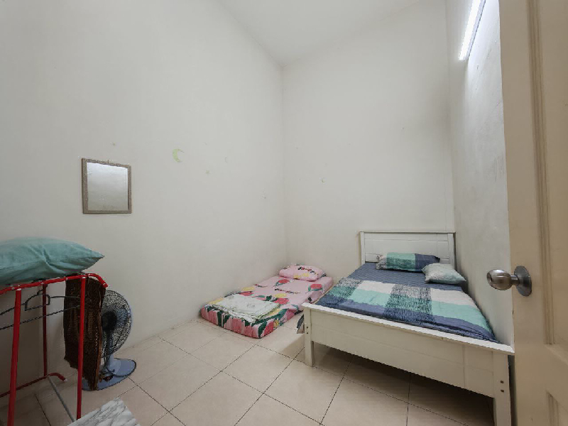 Rumah Teres Setingkat Untuk Dijual Di Taman Lakeville, Seri Iskandar - photo 13