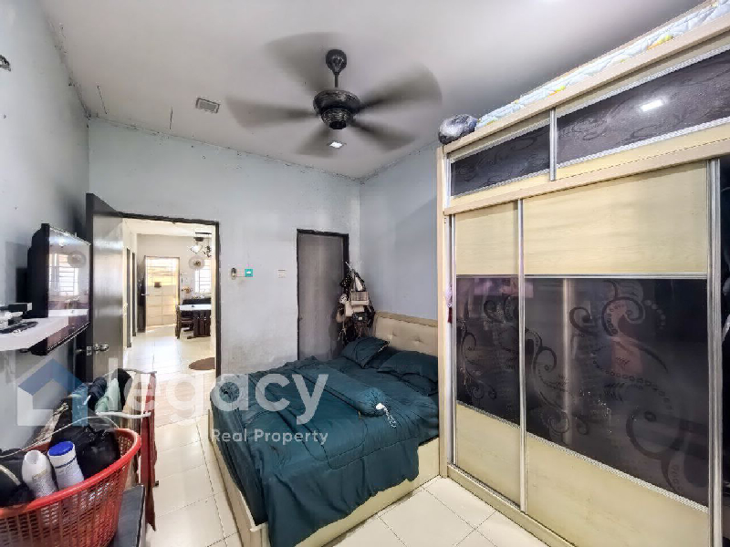 Rumah Teres Setingkat di Kampung Perigi Nenas, Pulau Indah  Pelabuhan Klang - photo 10