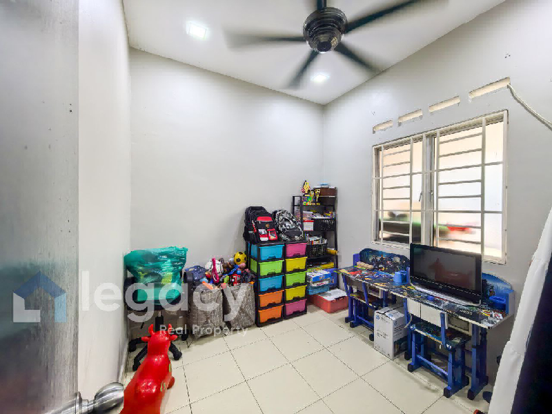 Rumah Teres Setingkat di Kampung Perigi Nenas, Pulau Indah  Pelabuhan Klang - photo 13