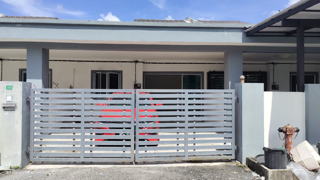 Rumah Teres Setingkat di Desa Chemor Megah, Chemor, Perak