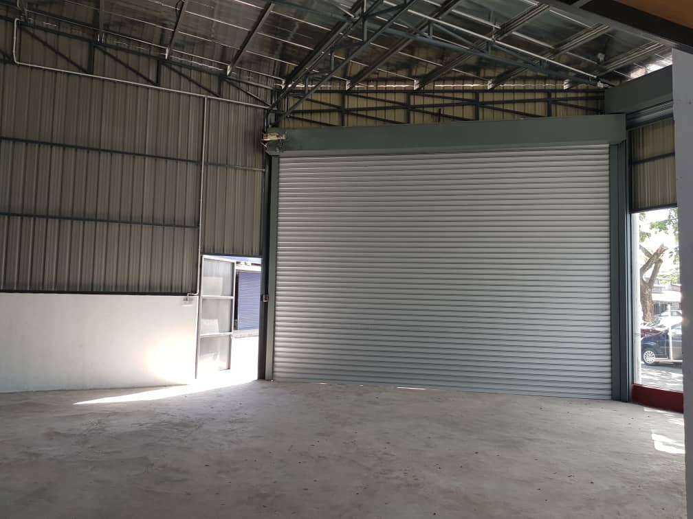 Bandar Tun Razak Factory with Auto roller shutter - photo 5