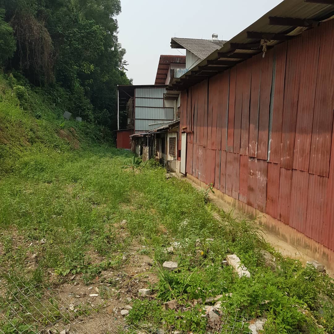 Bandar Tun Razak Factory with Steel Platform - photo 6
