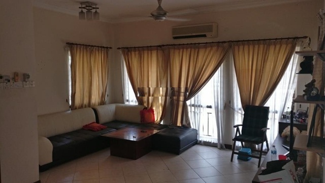 Jalan Damai Kasih Alam Damai Semi D House