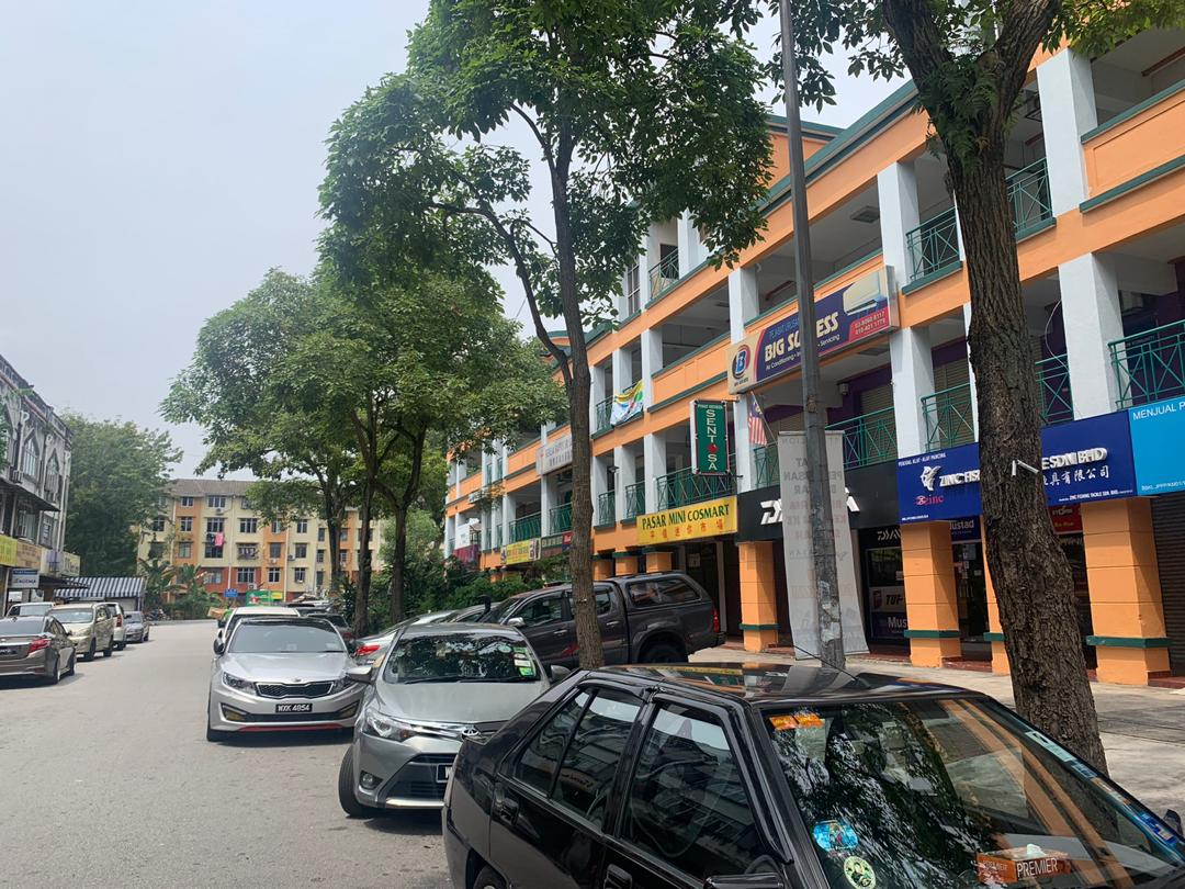 Taman Sri Sentosa Shop lot - photo 1