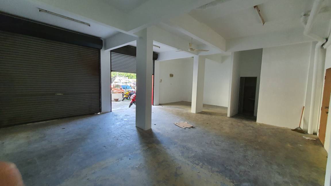 Taman Koperasi Maju Jaya Store - photo 4