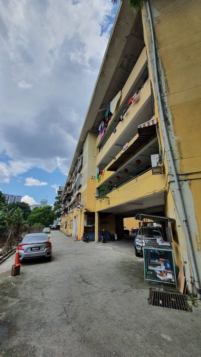 Jubilee Court Jln Loke Yew - photo 2