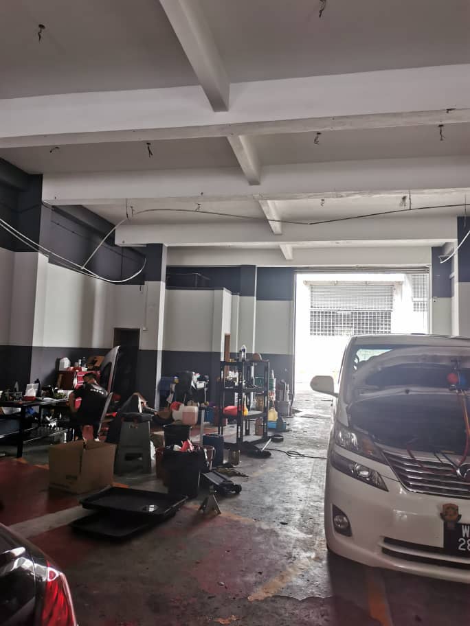 Desa Tun Razak, 2 Sty Factory Warehouse, 30x100 - photo 3
