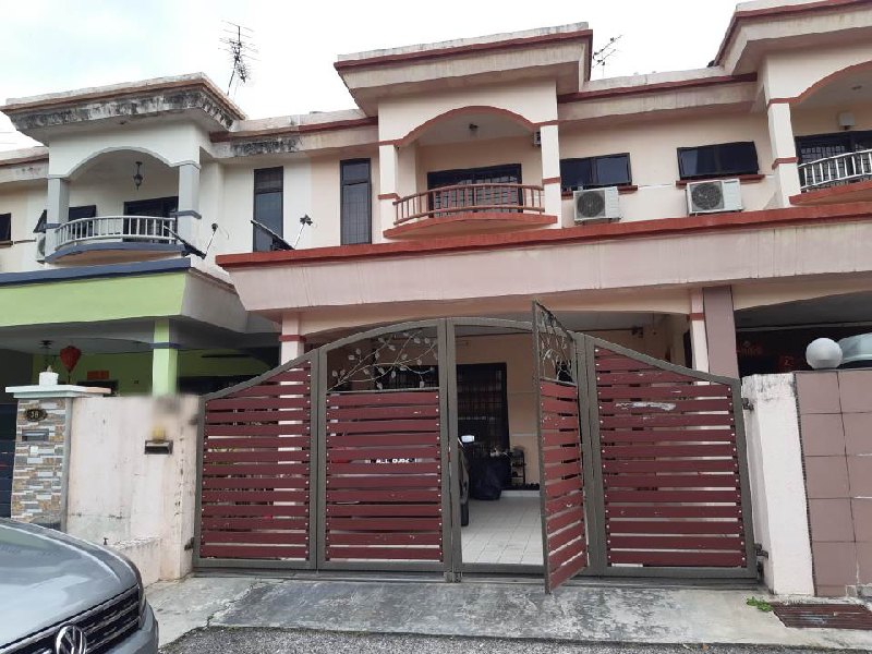 PENGKALAN PERSIARAN ZARIB DOUBLE STOREY HOUSE FOR SALE - photo 1