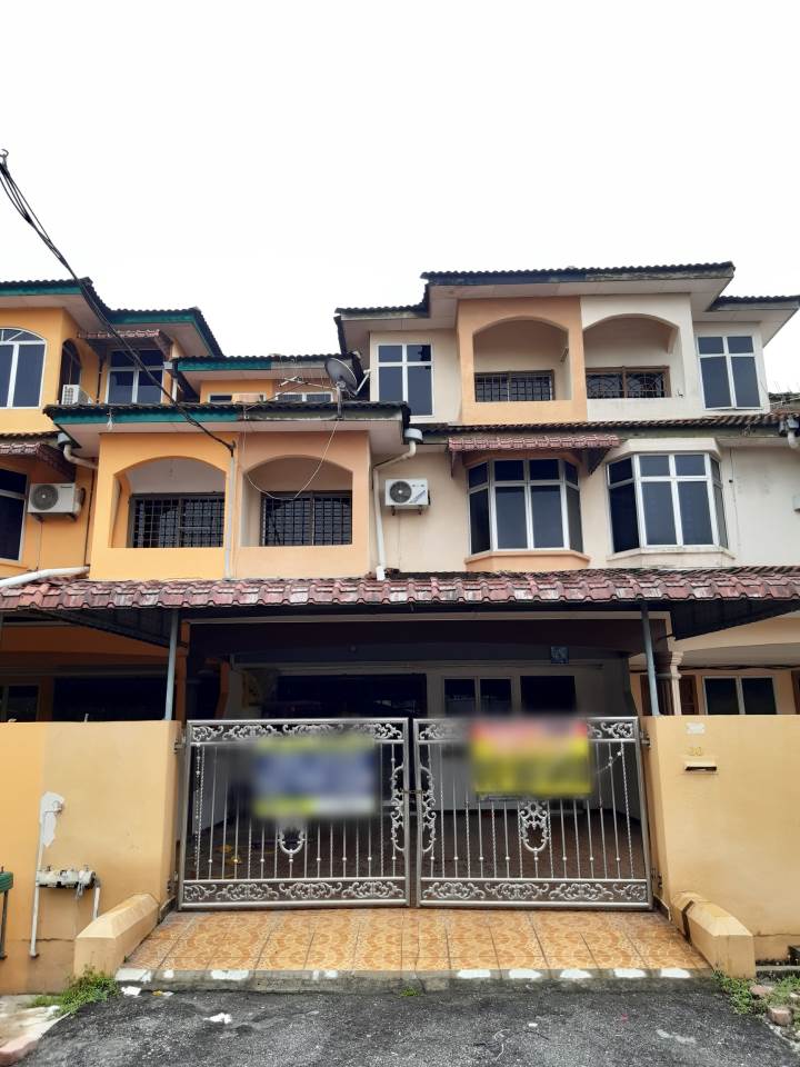 2 AND HALF STOREY HOUSE PENGKALAN BARAT FOR RENT