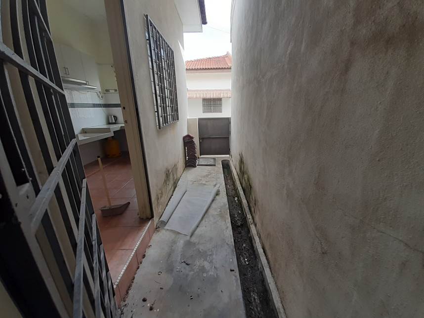 SINGLE STOREY HOUSE BOTANI FOR RENT - photo 11