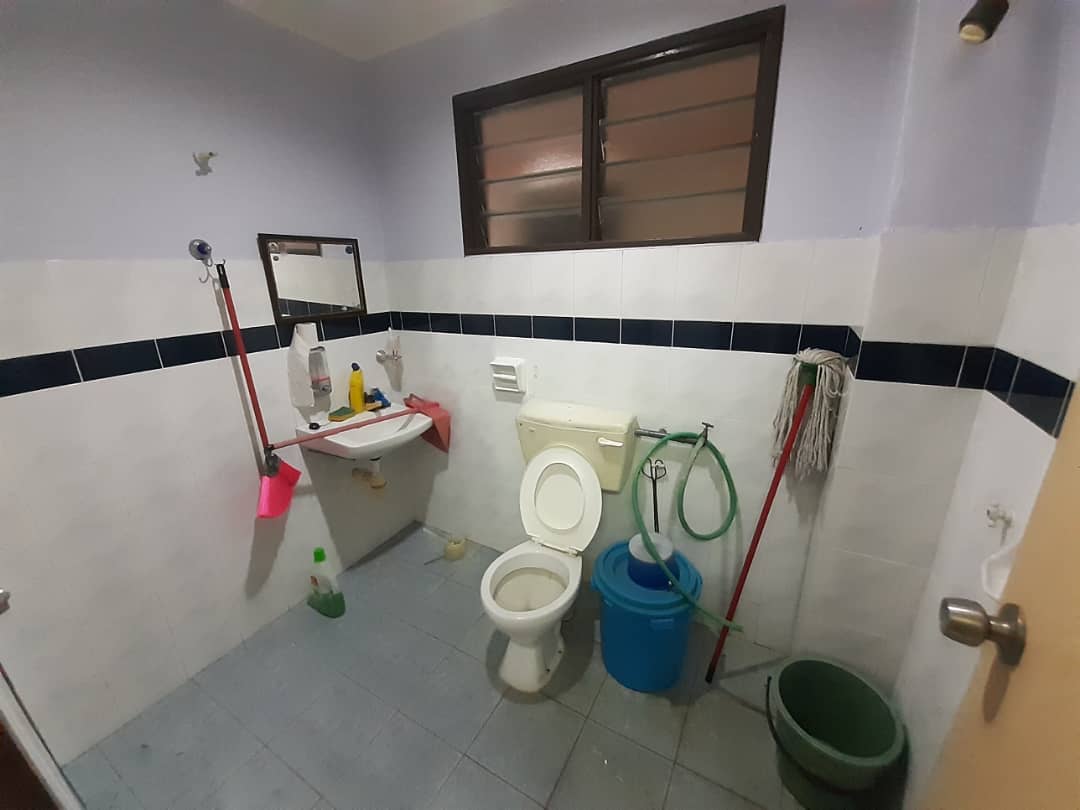 DOUBLE STOREY HOUSE PAKATAN JAYA BERCHAM FOR SALE - photo 8
