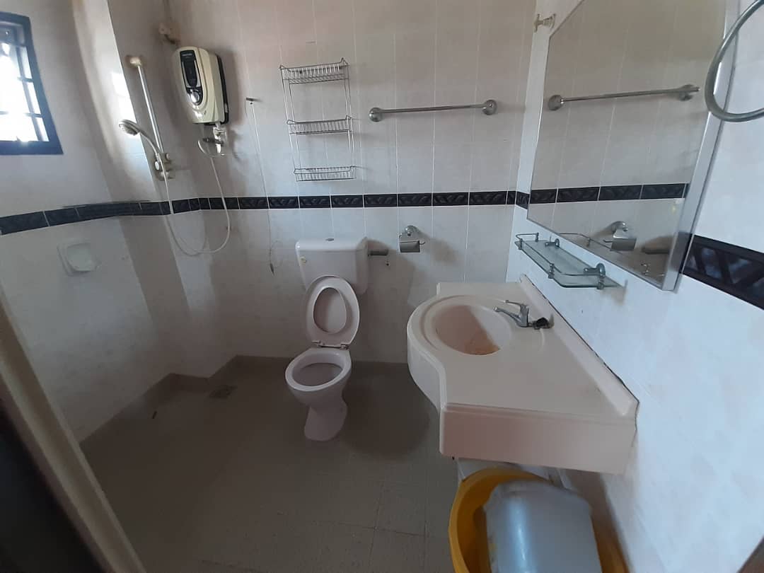 DOUBLE STOREY HOUSE PAKATAN JAYA BERCHAM FOR SALE - photo 11