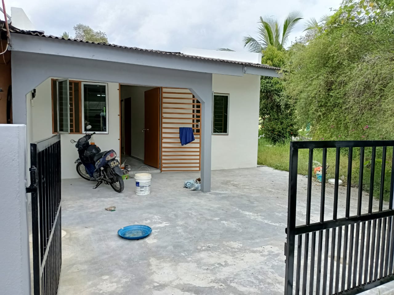 DESA PELANCUNGAN LAHAT SINGLE STOREY FOR SALE - photo 1