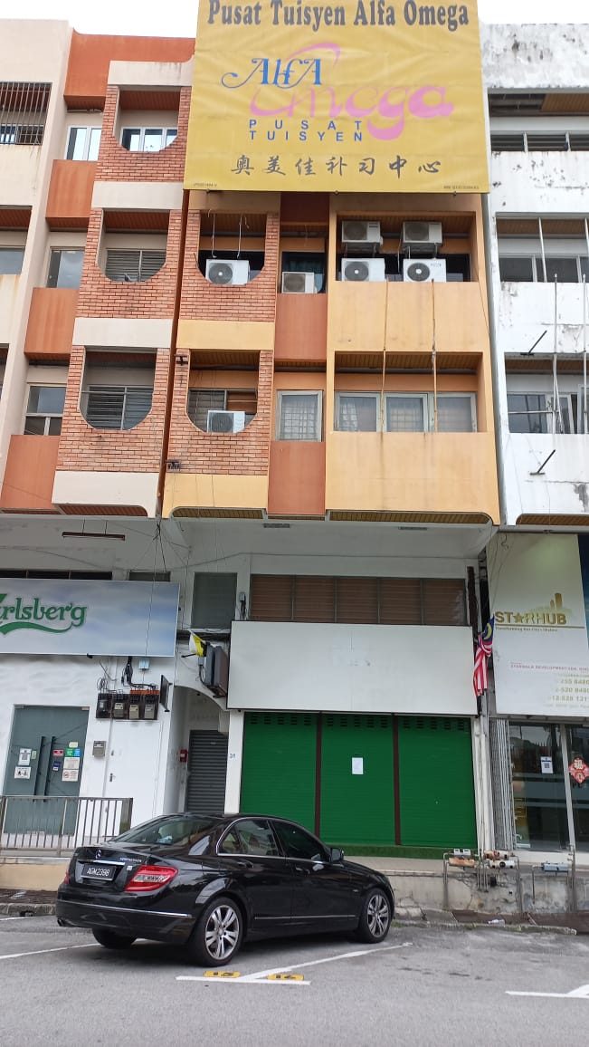 TAMAN JUBILEE  SHOPLOT GROUND FLOOR FOR RENT