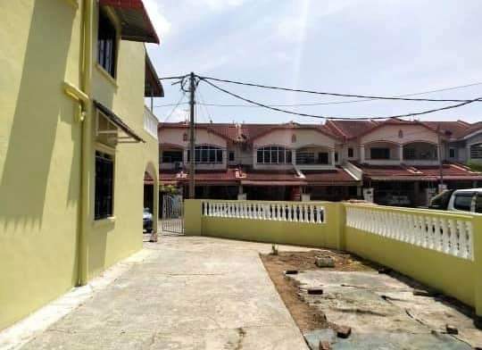 MENGLEMBU CORNER HOUSE FOR RENT - photo 2