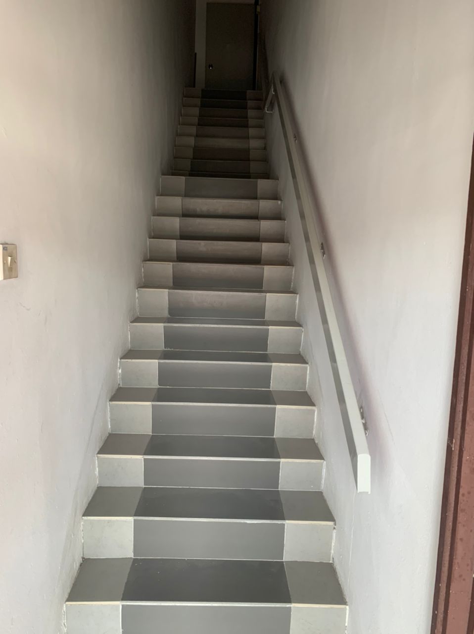 MEDAN IPOH 1ST FLOOR SHOPLOT FOR RENT - photo 3