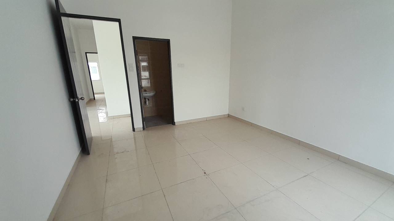 KLEBANG PERDANA NEW SEMID SINGLE  STOREY FOR SALE - photo 8