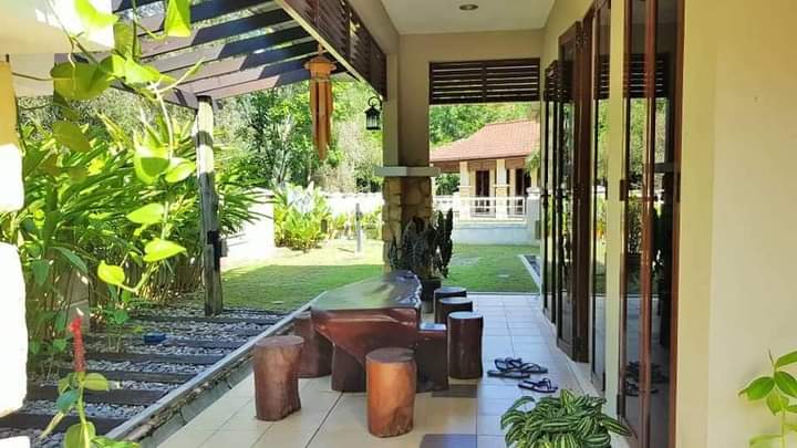 Meru Valley Riverside Single Storey Bungalow Sale - photo 3