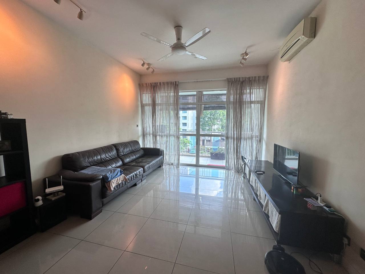 Amaya Saujana Ara Damansara 3Rooms FF by Shawn - photo 2