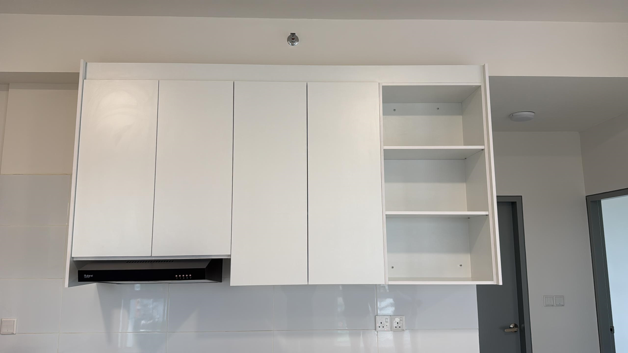 Partial Furnished 3 Bedroom Partly Furnished AD - photo 2