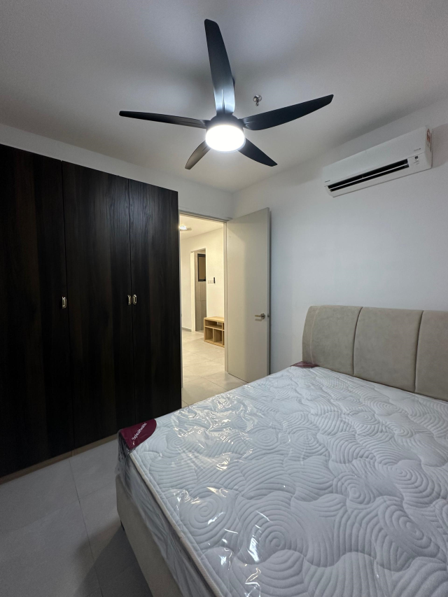 Yolo Signature 3Rooms FF By BL - photo 5