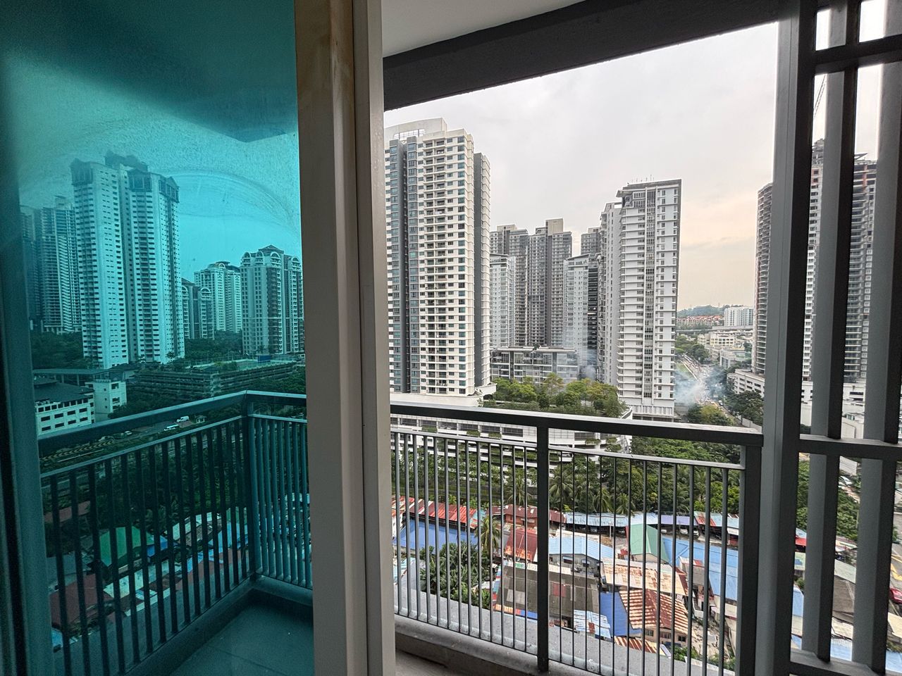 3 Bedroom Furnished Unit in Inspirasi Mont Kiara - photo 4