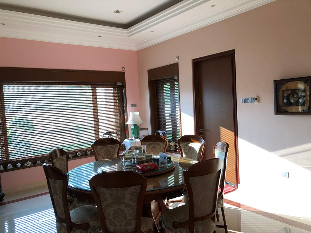 Huge Bungalow For Sale in Section 9 Good Deal AD - photo 5