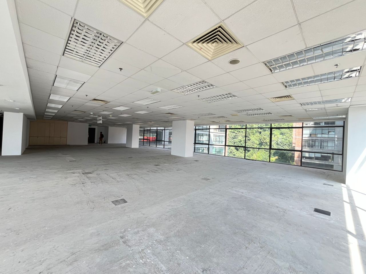 Large Offce Unit in Menara Mustapha Kamal Rare AD - photo 12