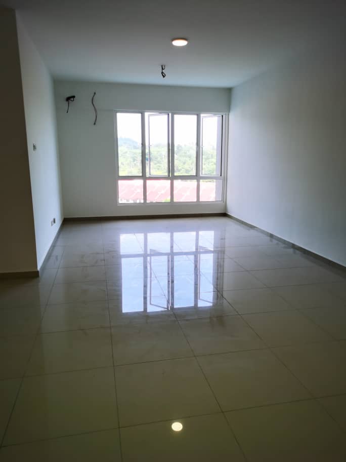 3 Bedroom Unit in Taman Sri Putra Mas E Park AD - photo 5
