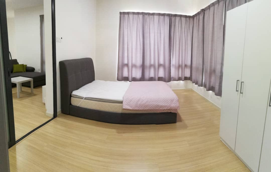 Fully Furnished 1 Bedroom Ready 1st March AD - photo 2