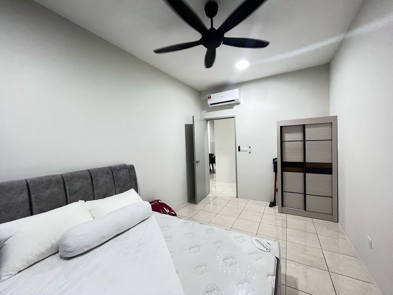 Block A Fully Furnished 3 Bedroom Rare Unit AD - photo 12