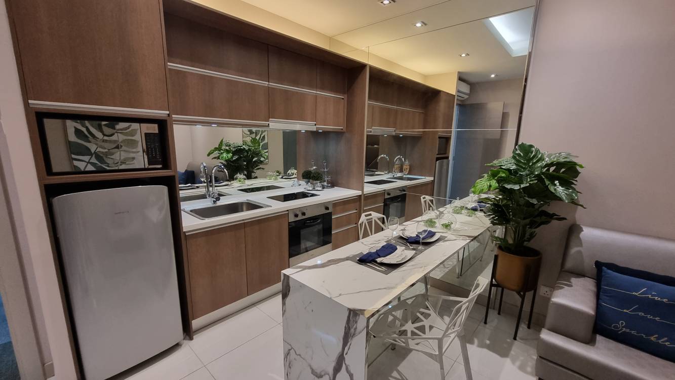 Freehold  Project, walking distance to BRT - photo 4